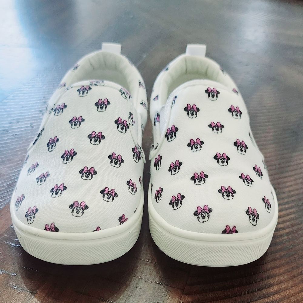 Disney Minnie Mouse Kids White and Pink Slip-On Shoes